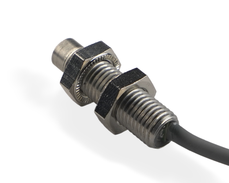 NMF08372 - 3 - Indukční snímač M8 celokovový 30 mm kabel 3m NPN NC Sn = 3,5 mm