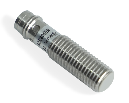 NIS08323 - 2 - Induktiver Sensor M8 L=32 mm Stecker M8 PNP NO Sn = 2 mm
