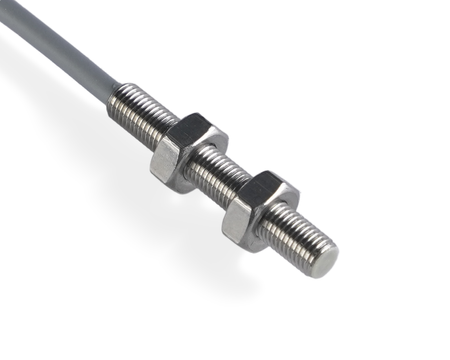 NIS04502 - 4 - Induktiver Sensor M4 L=25 mm Kabel 5m NPN NC Sn = 0,6 mm