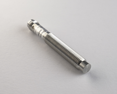 Czujnik indukcyjny M8 całometalowy 60 mm wtyk M8 PNP NO Sn = 3,5 mm
