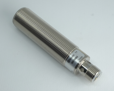 Inductive sensor M18 79 mm connector M12 PNP NO Sn = 15 mm