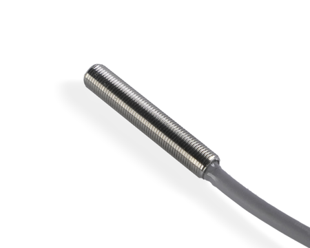 NIS05561 - 1 - Indukčný snímač M5 L=30 mm kábel 5m NPN NO Sn = 0,8 mm