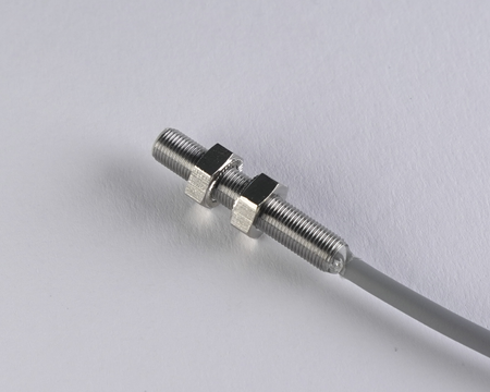 Inductive sensor M5 25 mm cable 0,3 m connector M8 NPN NO Sn = 0,8 mm