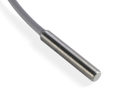 NIS05582 - 2 - Induktív érzékelő M5 L=30 mm kábel 5m NPN NC Sn = 1,5 mm
