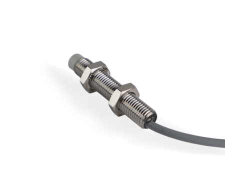 NIS08231-K3 - 3 - Czujnik indukcyjny M8 L=45 mm przewód 3m NPN NO Sn = 4 mm