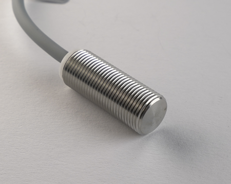 Inductive sensor M12 Metal face 30 mm cable 2m NPN NO Sn = 2 mm