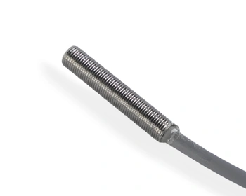 Induktív érzékelő M5 L=25 mm kábel 0,3 m csatlakozó M8 NPN NO Sn = 0,8 mm