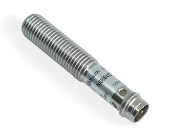 Czujnik indukcyjny M8 L=45 mm wtyczka M8 PNP NO Sn = 2 mm