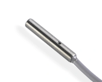 Czujnik indukcyjny M5 L=30 mm przewód 3m NPN NC Sn = 0,8 mm