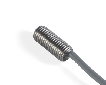 Indukčný snímač M8 L=18 mm kábel 2m PNP NC Sn = 2 mm