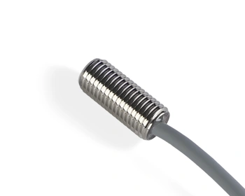 Indukčný snímač M8 L=18 mm kábel 2m PNP NC Sn = 4 mm