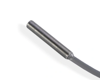 Indukčný snímač M5 L=30 mm kábel 0,3 m konektor M8 PNP NO Sn = 0,8 mm