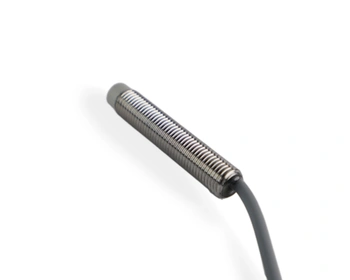 Indukčný snímač M8 L=45 mm kábel 2m NPN NO Sn = 4 mm