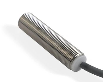 Indukčný snímač M12 celokovový 50 mm kábel 2m NPN NC Sn = 4 mm
